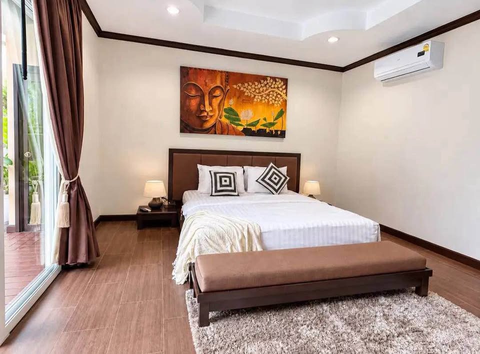 4-bedroom pool villa for rent in Rawai–Nai Harn – photo 4