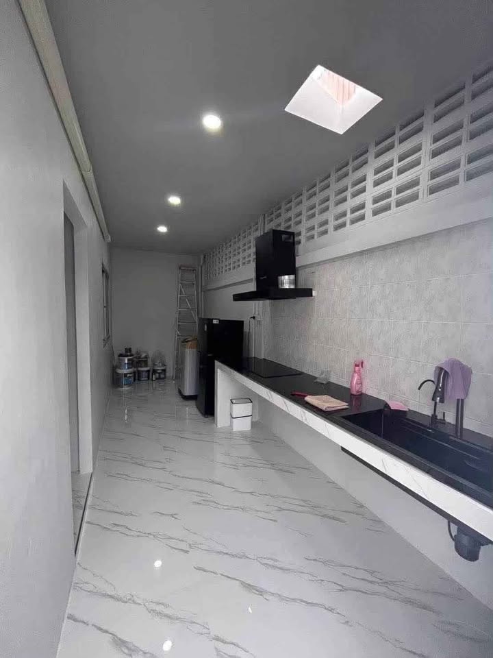 Furnished 2-bed corner house for rent at Srisuchat Grand View 2 – photo 7