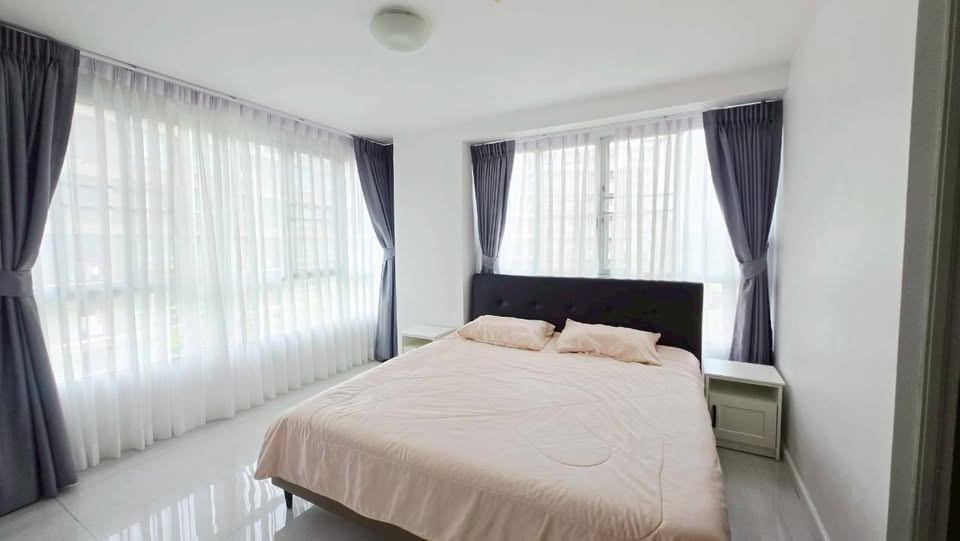 2-bed pool-view condo at D Condo Creek, Kathu – photo 4