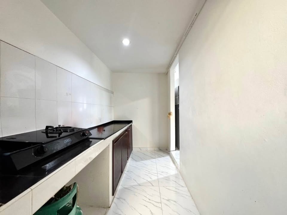 Single-storey 2-bed townhouse near Palai Beach, Chalong – photo 19