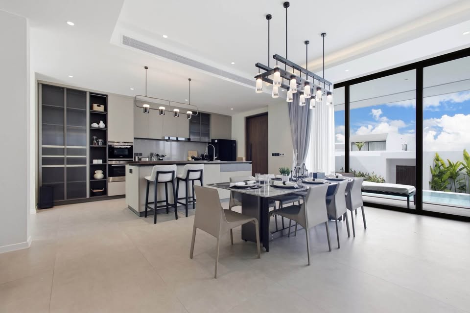 Luxury 4-bedroom pool villa for rent in Bangtao – photo 7