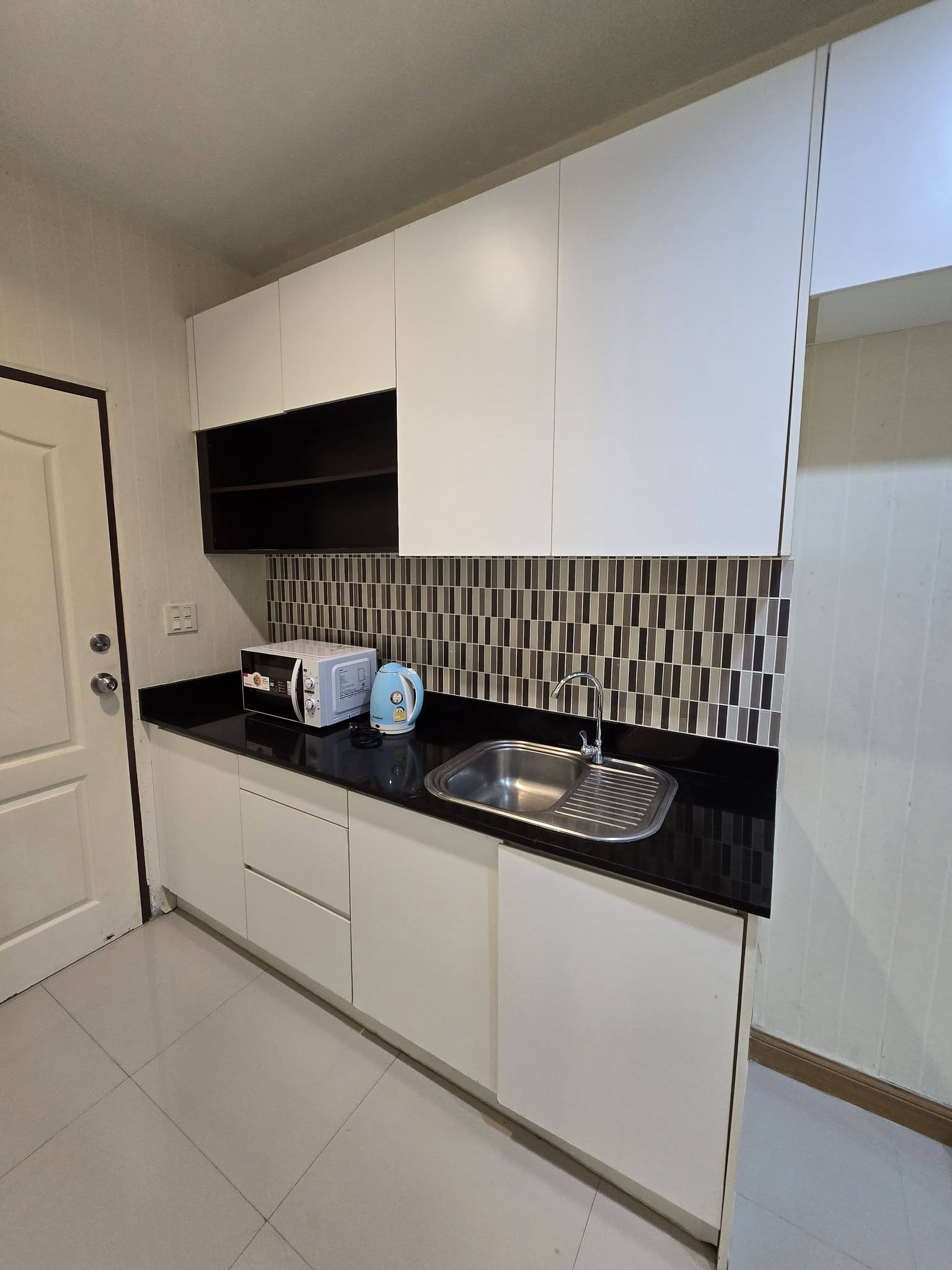Cat-friendly condo for rent at Phanason Green Place – รูปที่ 6
