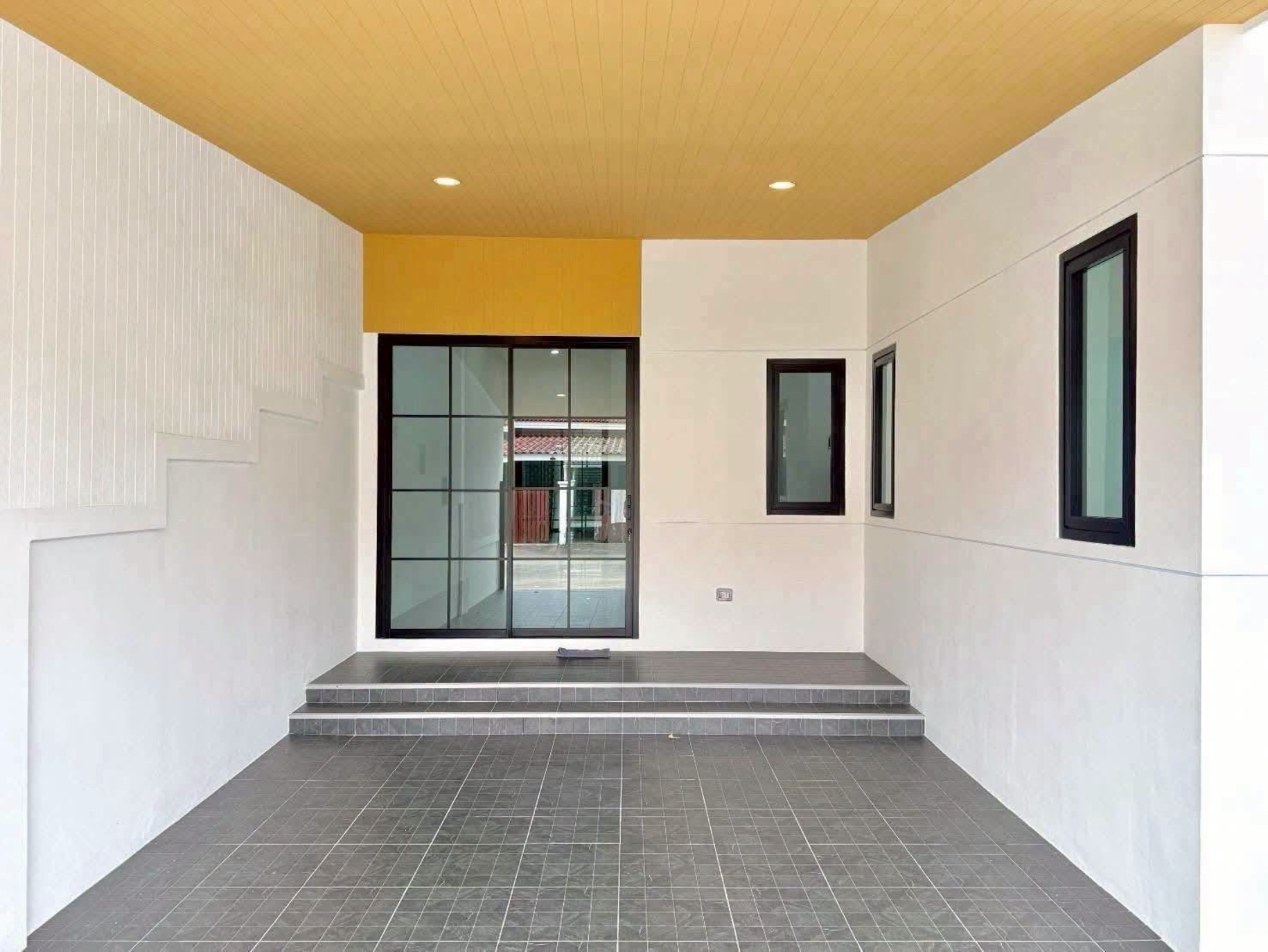 Renovated 2-bedroom house for rent at Chaofa Garden Home, Koh Kaew – photo 3