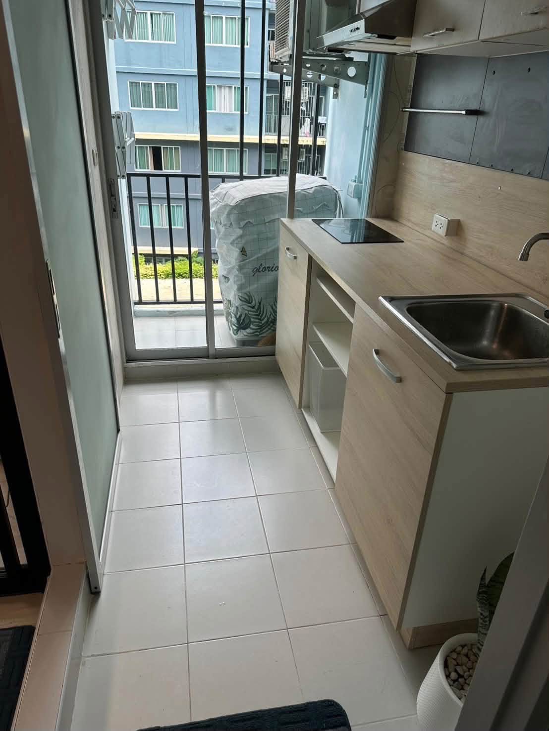 Furnished 1-bed pool view condo for rent at Dcondo Kathu – photo 20