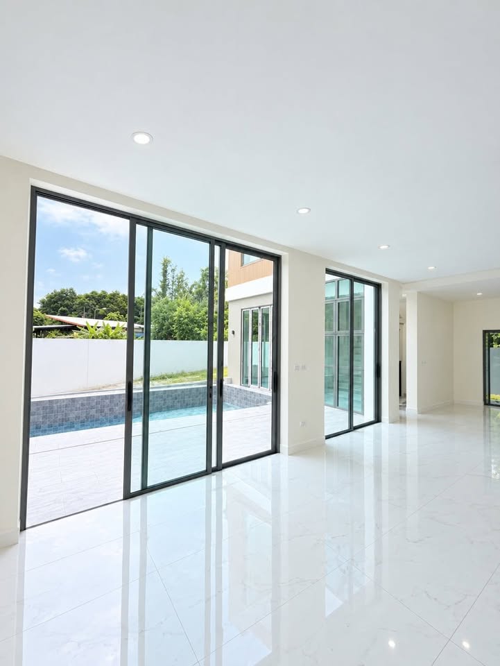 New 4-bedroom pool villa with mountain view for sale at NAI Villas Lagoon Chalong – รูปที่ 9