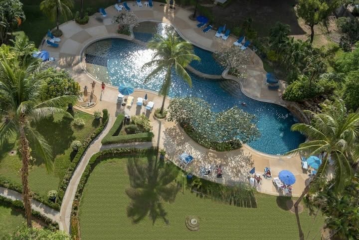 Spacious 65 sqm 1-bed condo with pool & gym in Patong – รูปที่ 3