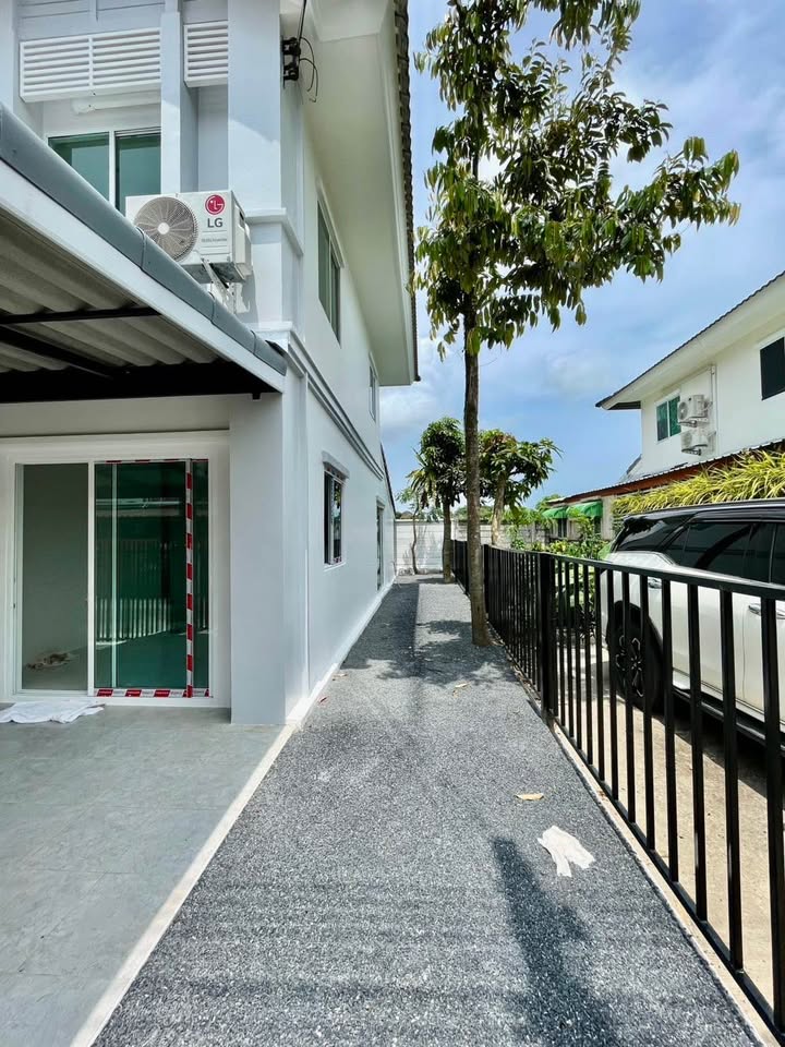 Renovated corner townhouse for sale at Pruksa Ville Thalang – photo 8