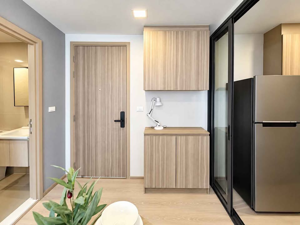 The Base Rise Phuket 1-Bed Corner Unit with Home Office, Pool View – photo 9