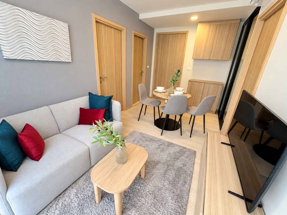 The Base Rise Phuket 1-Bed Corner Unit with Home Office, Pool View – photo 7