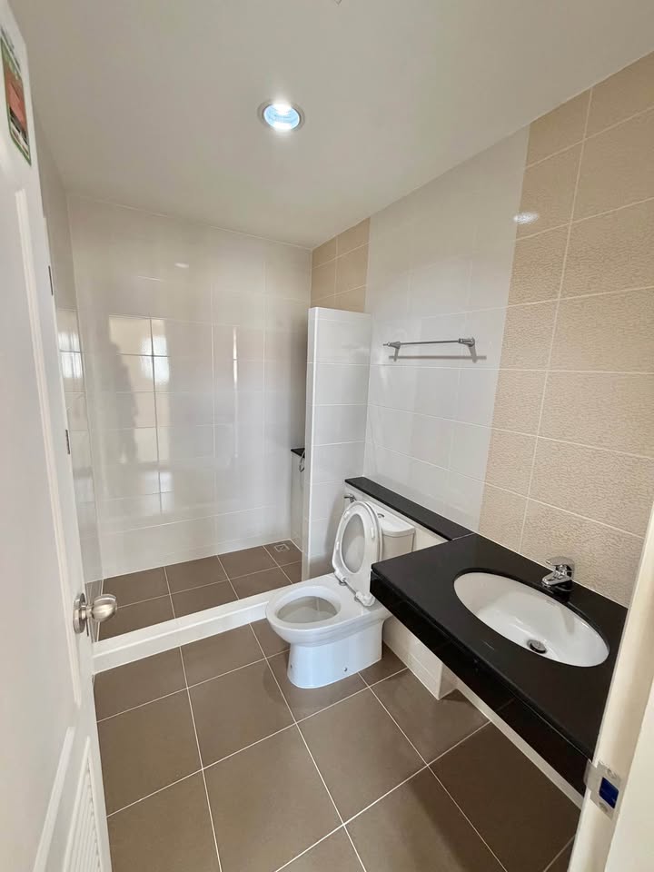 New 3-storey 4-bedroom shophouse for rent in Kathu – photo 8