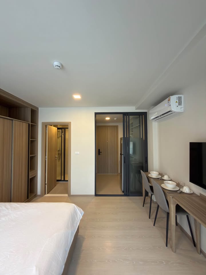 Pool view studio for rent at The Base Rise – รูปที่ 8