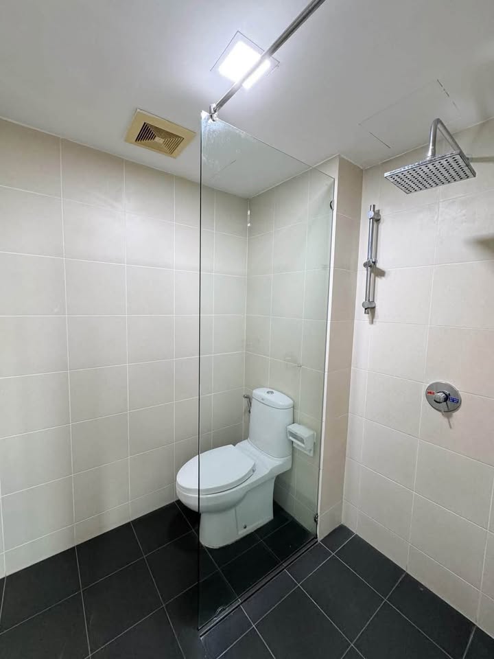Renovated 1-bed condo for sale at The Wide, Phuket Town – photo 9