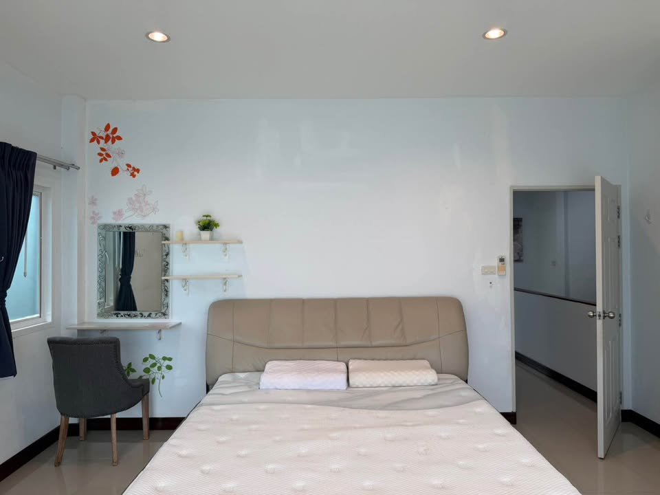 3-bed semi-detached house for rent at Sam Kong Park – photo 6
