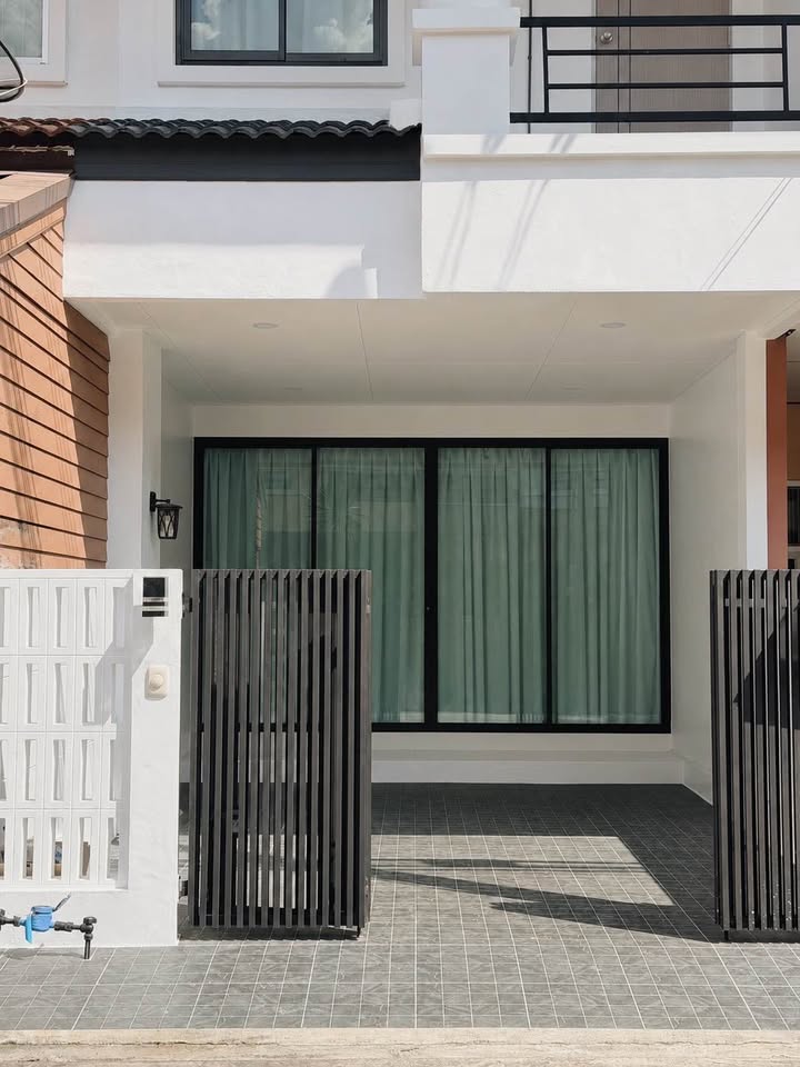 2-storey townhouse for sale in Wichit – photo 2