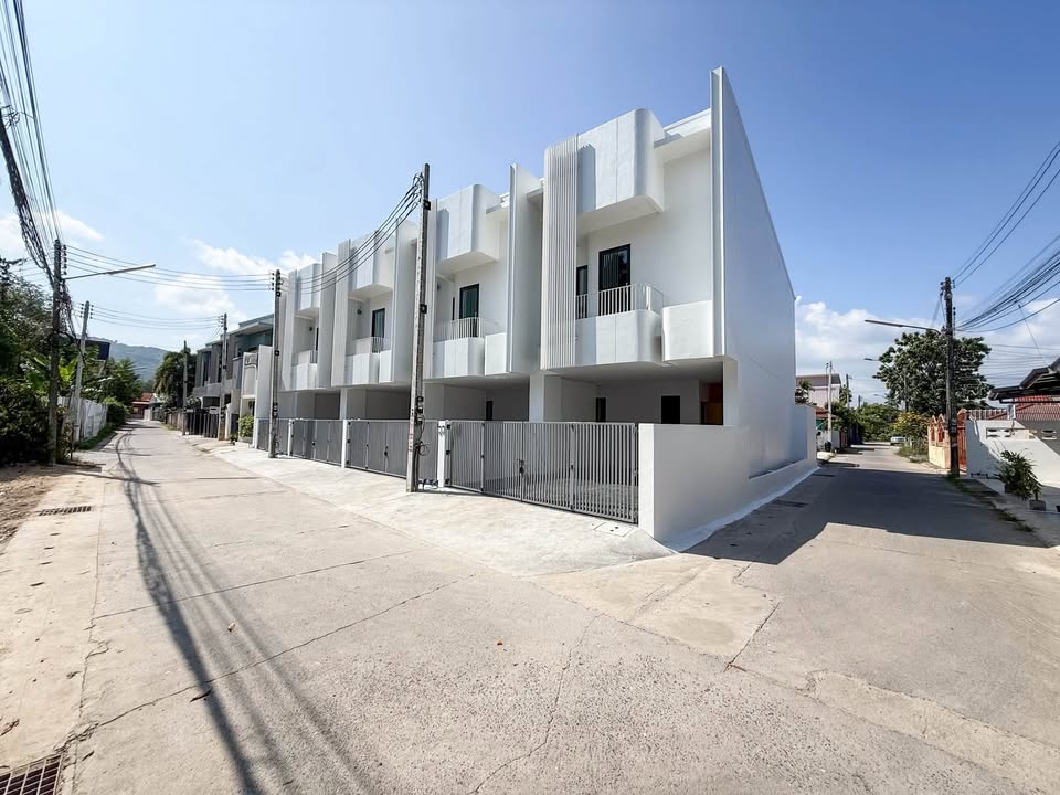 New modern 2-storey 3-bedroom house for sale at Baan Suk Samo, Chalong – photo 4