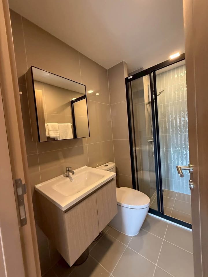 1-bedroom city view condo for rent at The Base Bukit Phuket – photo 6