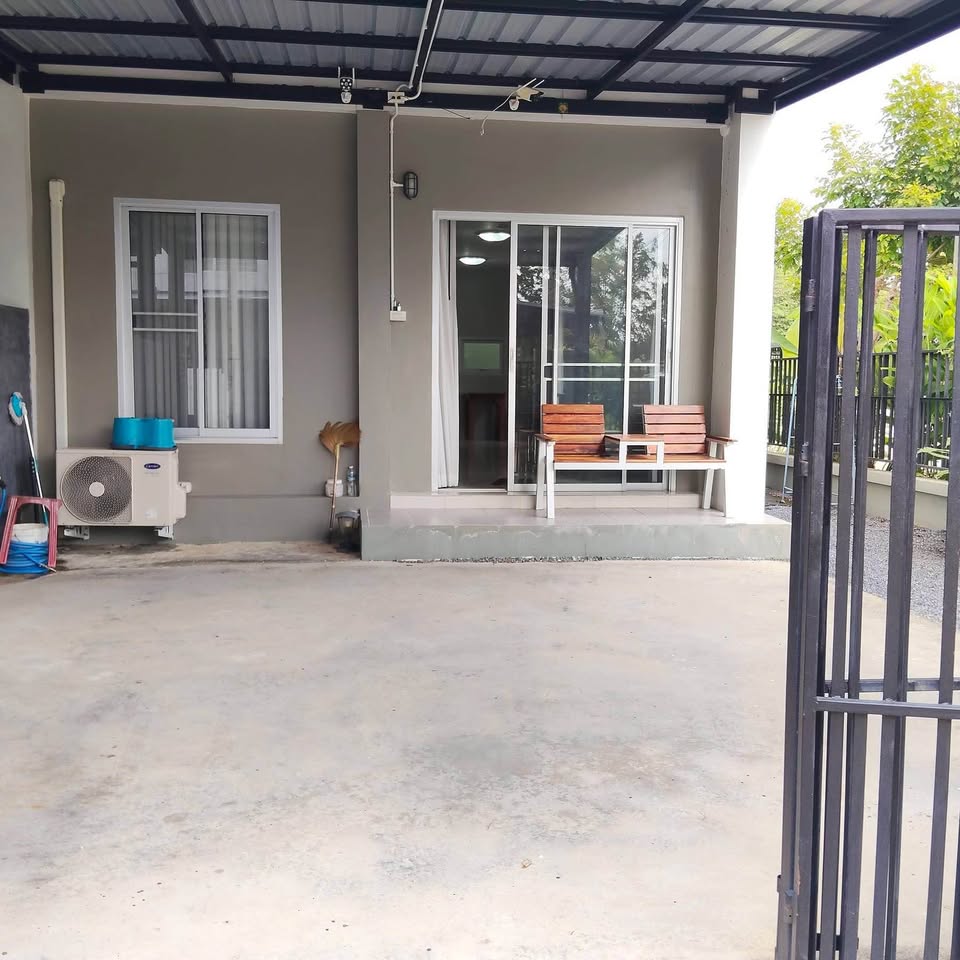 Furnished 3-bedroom townhome for rent at Phuket Avenue – photo 10