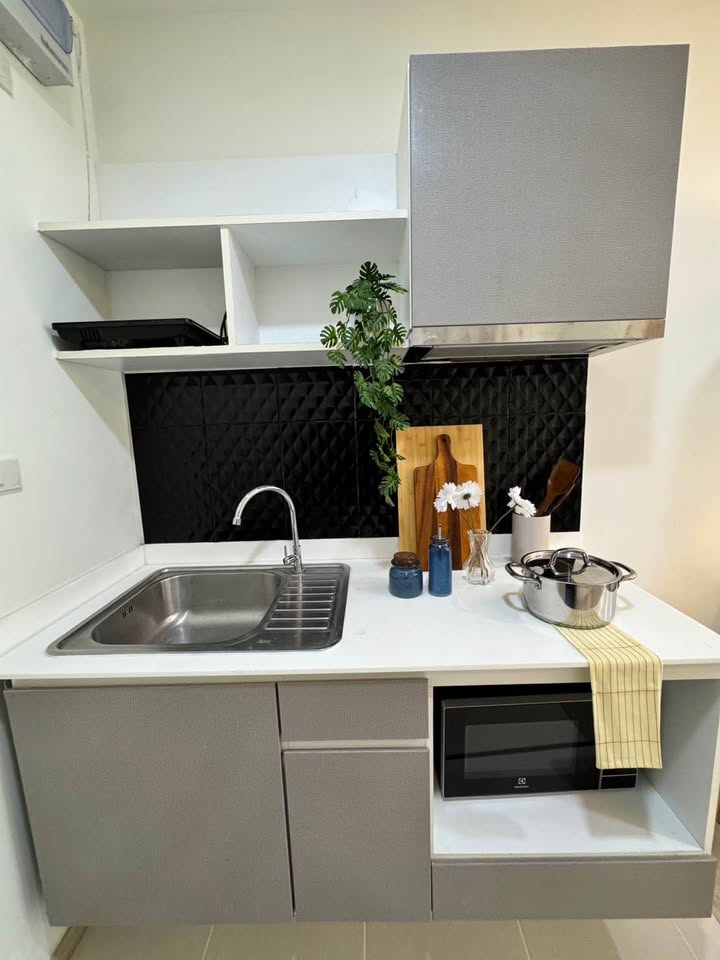 Pool View Condo for Sale at Zcape III, Building B – photo 7