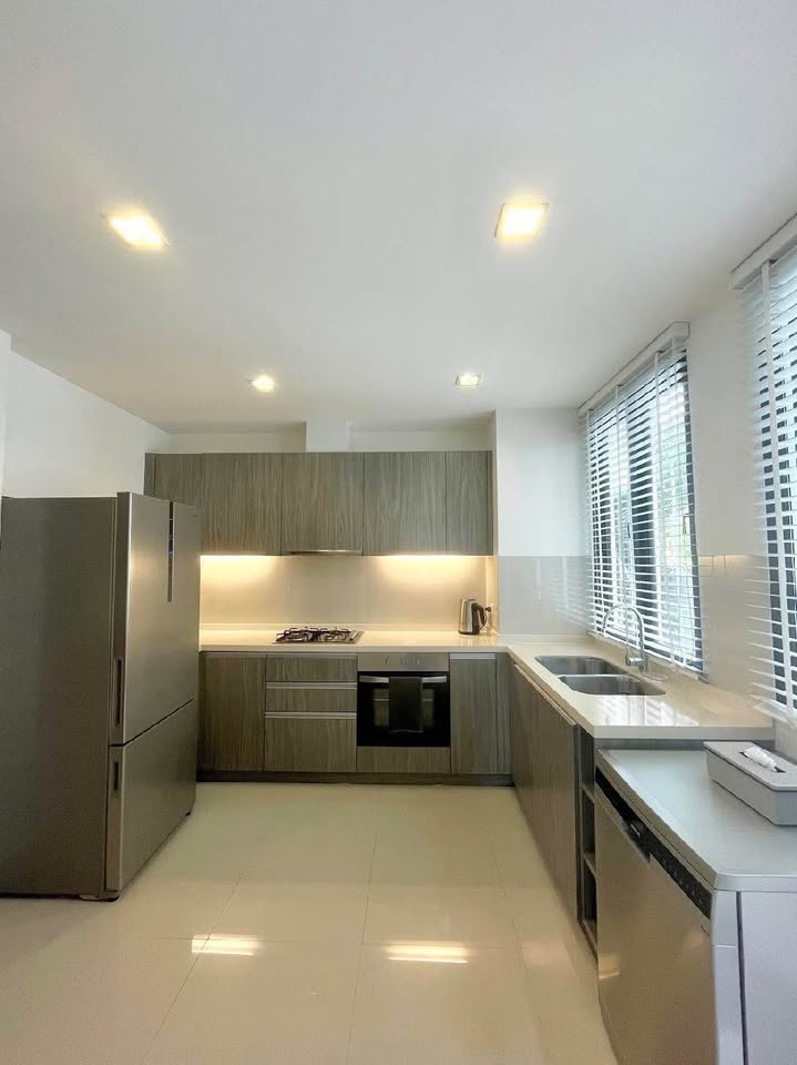 Renovated 4-bedroom villa for rent at Laguna Park 1, Bang Tao – photo 7