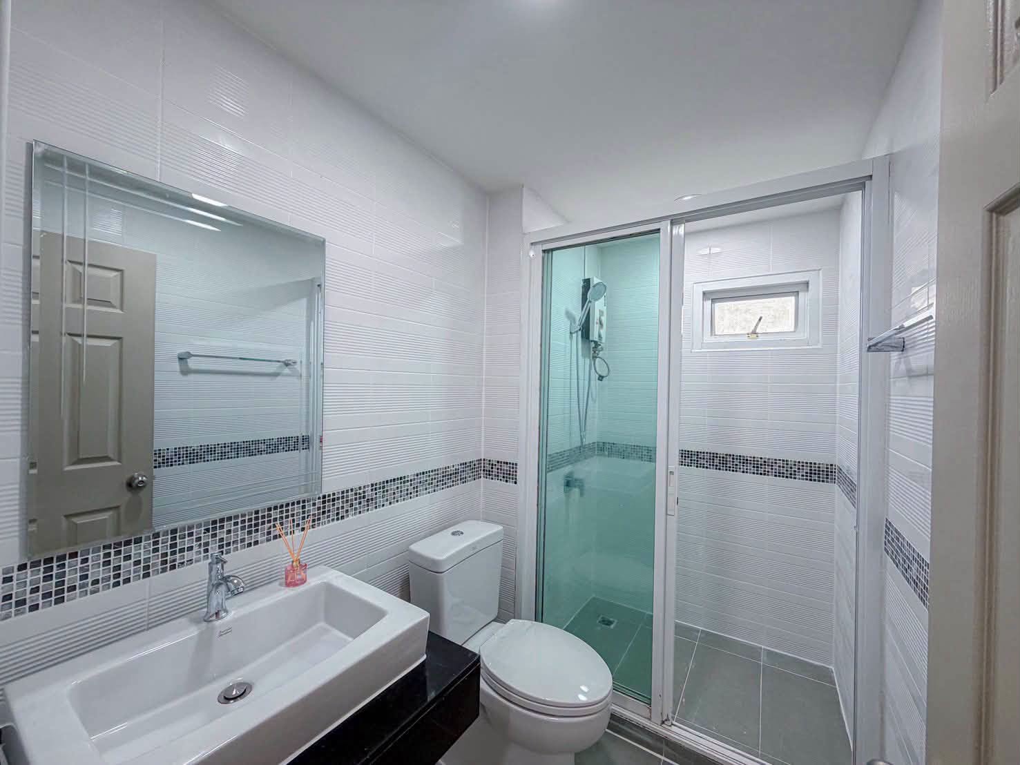 Corner Condo Unit for Sale at The View Condo Suanluang, Phuket – รูปที่ 7