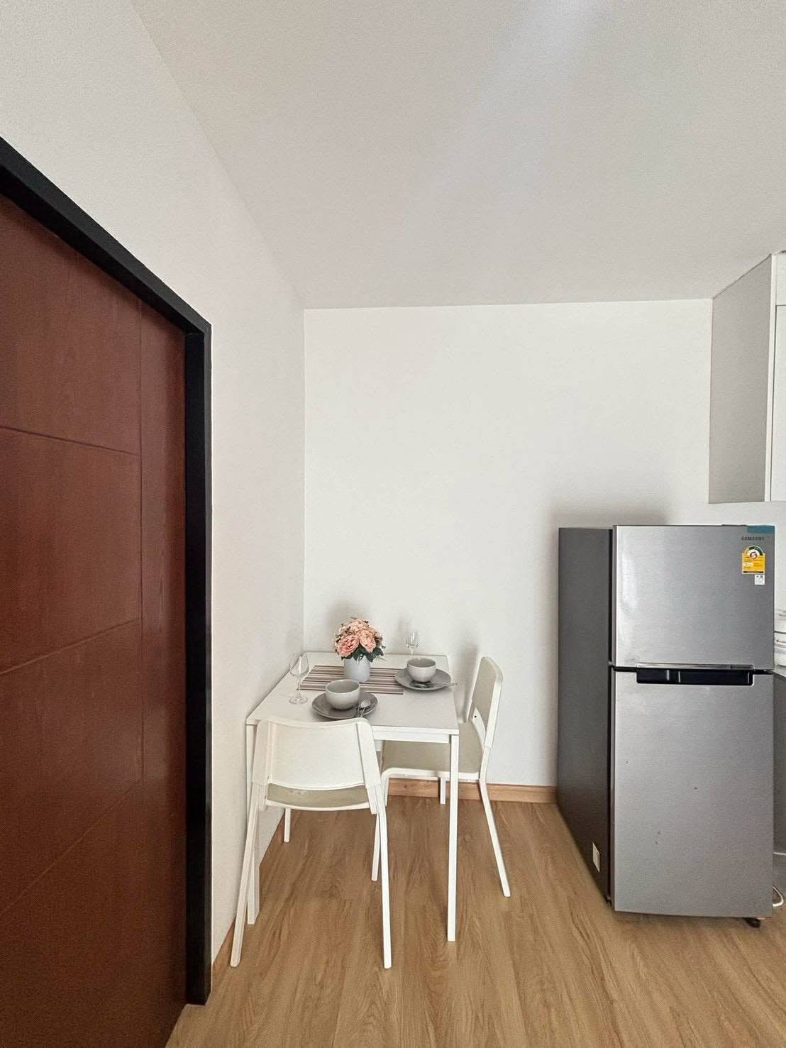 Large 48 sqm corner condo for rent at Phanason City – photo 10