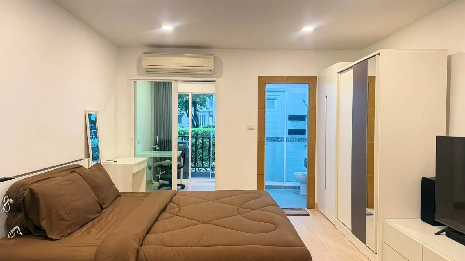 Furnished Condo for Rent at The View Condo, Building A, 1st Floor – รูปที่ 2