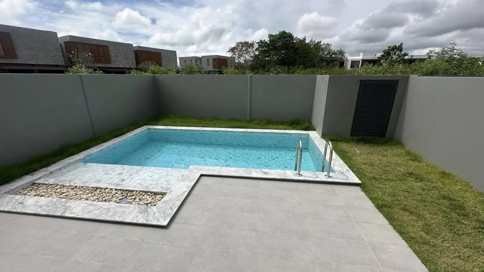 4-bedroom pool villa for rent in Soi Palai, Chalong – photo 1