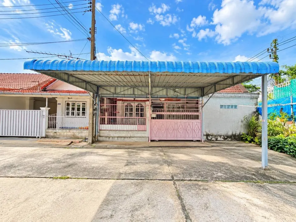 4-bedroom corner house in Phuket Villa 2, Wichit