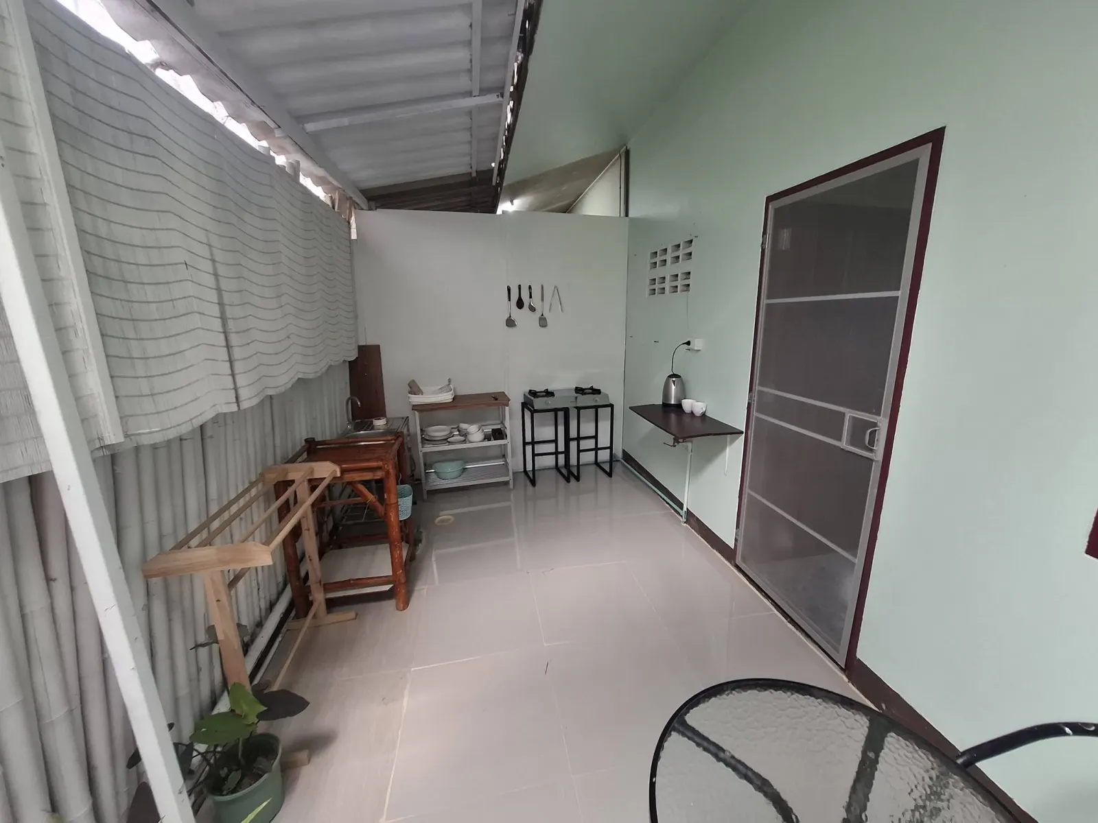 Pet-friendly furnished room in Rawai / Sai Yuan – photo 4