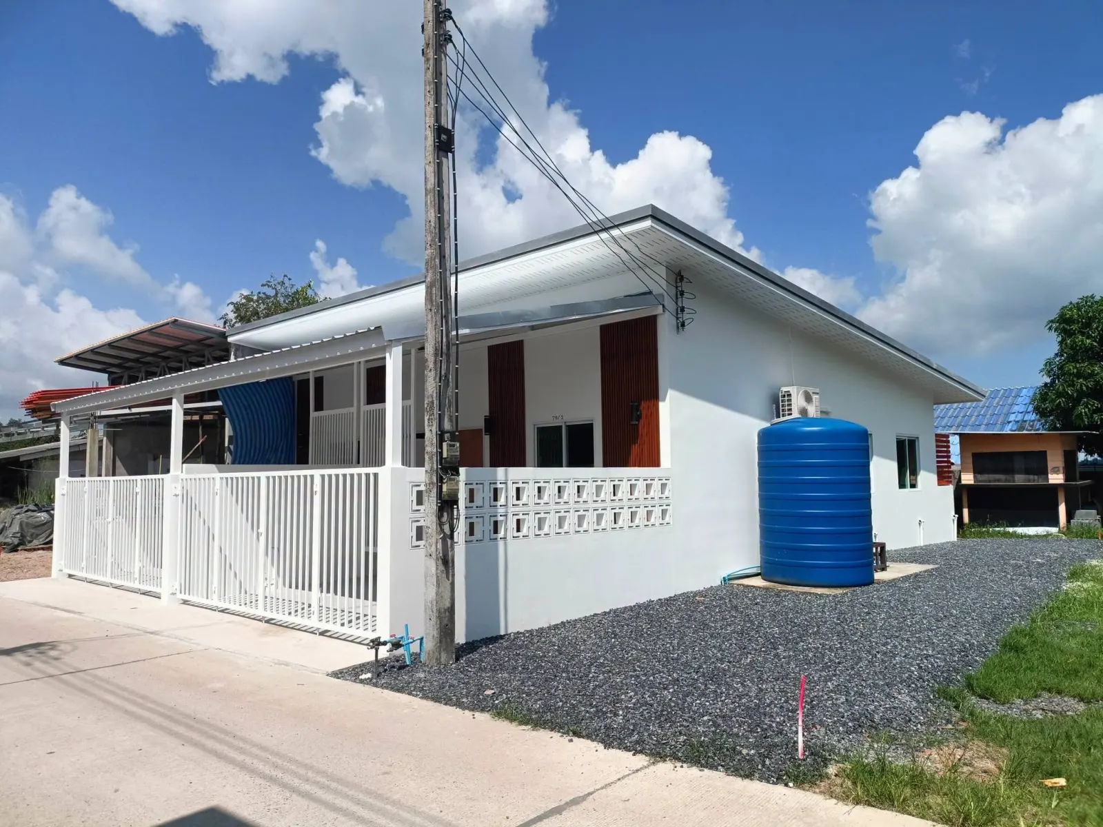 Renovated twin house near the sea at Kho En, Thalang – photo 5