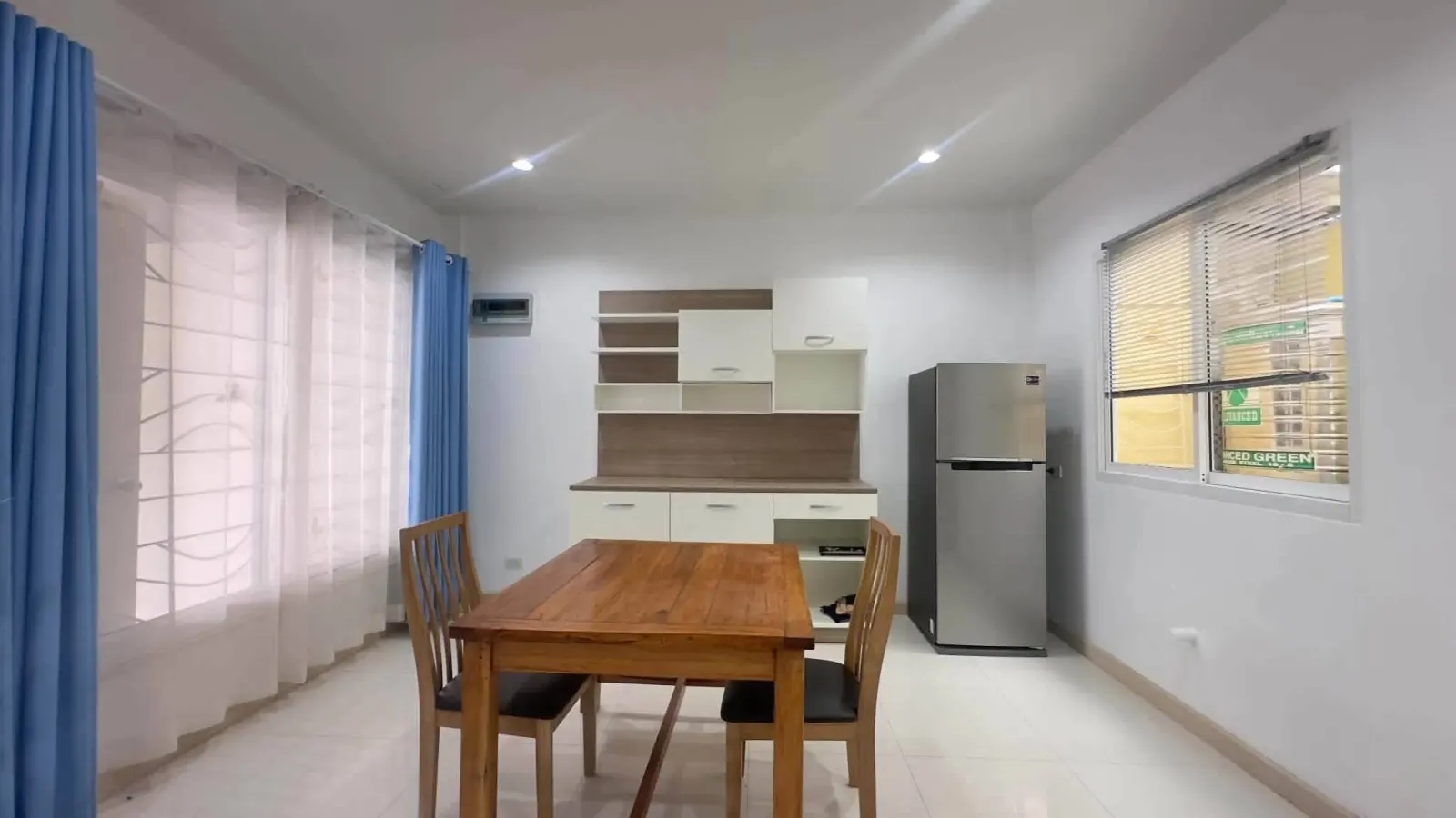 Pet-friendly townhouse for rent near Robinson, Phuket – photo 3
