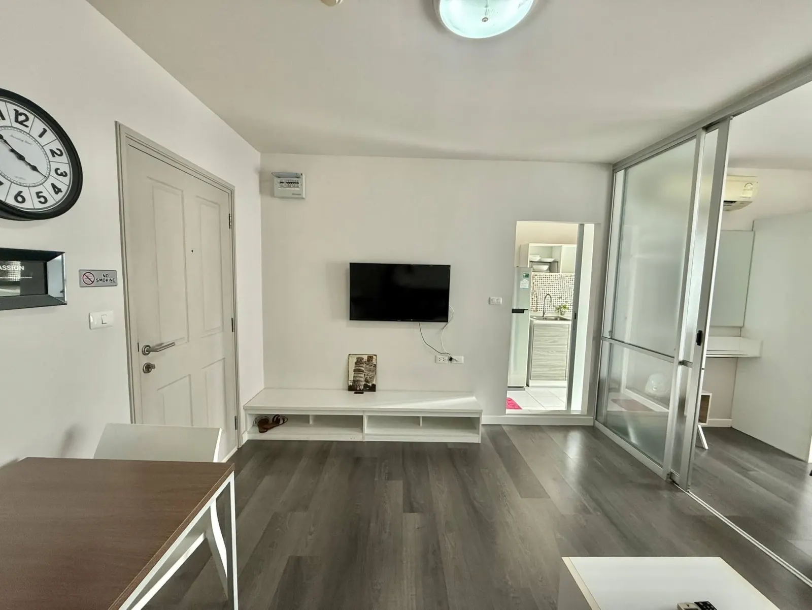 1-bedroom pool view condo for rent at Dcondo Mine, Kathu – photo 10