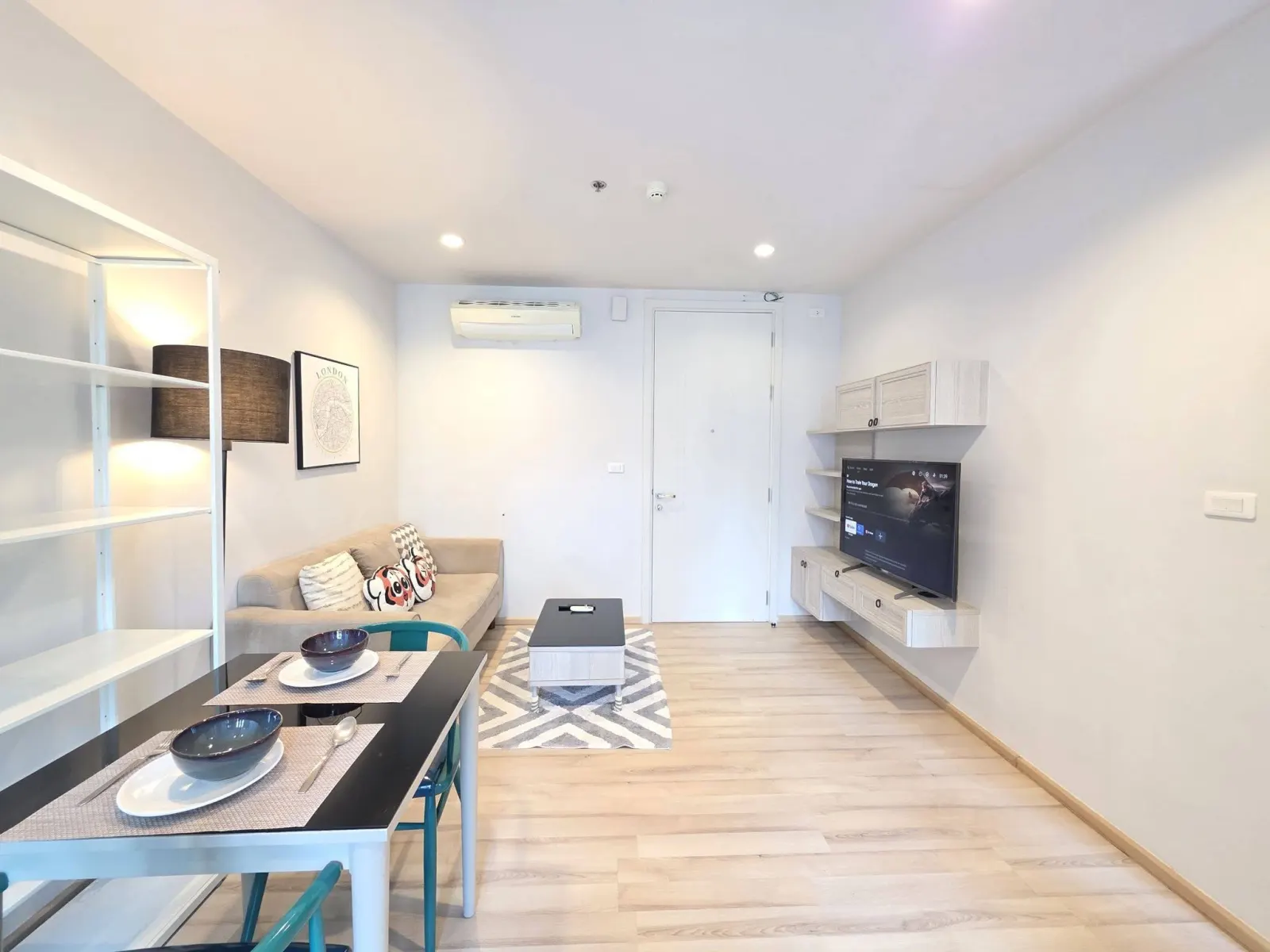 Fully Furnished Condo for Rent at The Base Height Samkong – photo 1