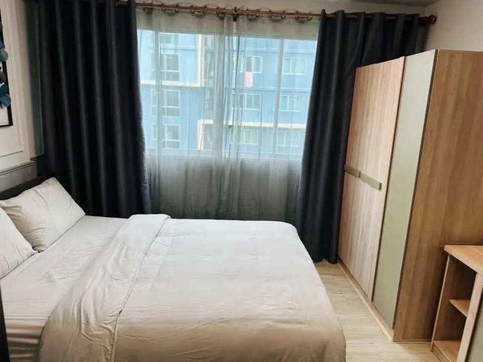 Furnished 1-bed pool view condo for rent at Dcondo Kathu