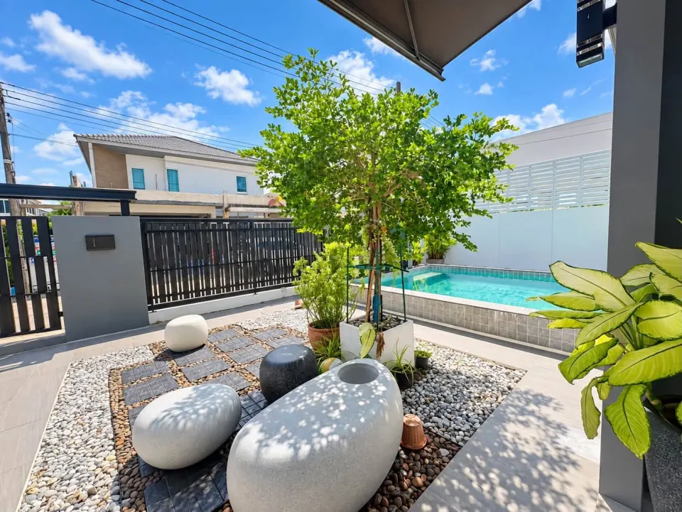 Pool house for rent in 88 Land & Houses Koh Kaew