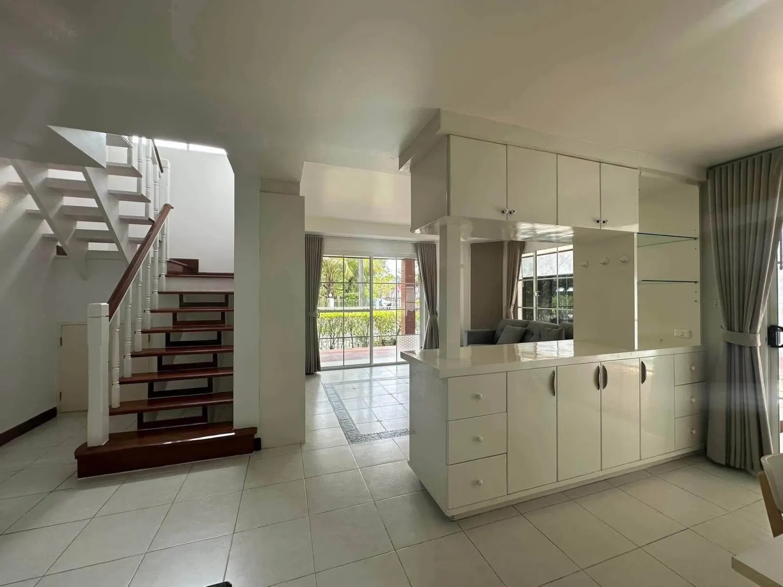 4-bedroom house for rent at Land and House Chalong – photo 6
