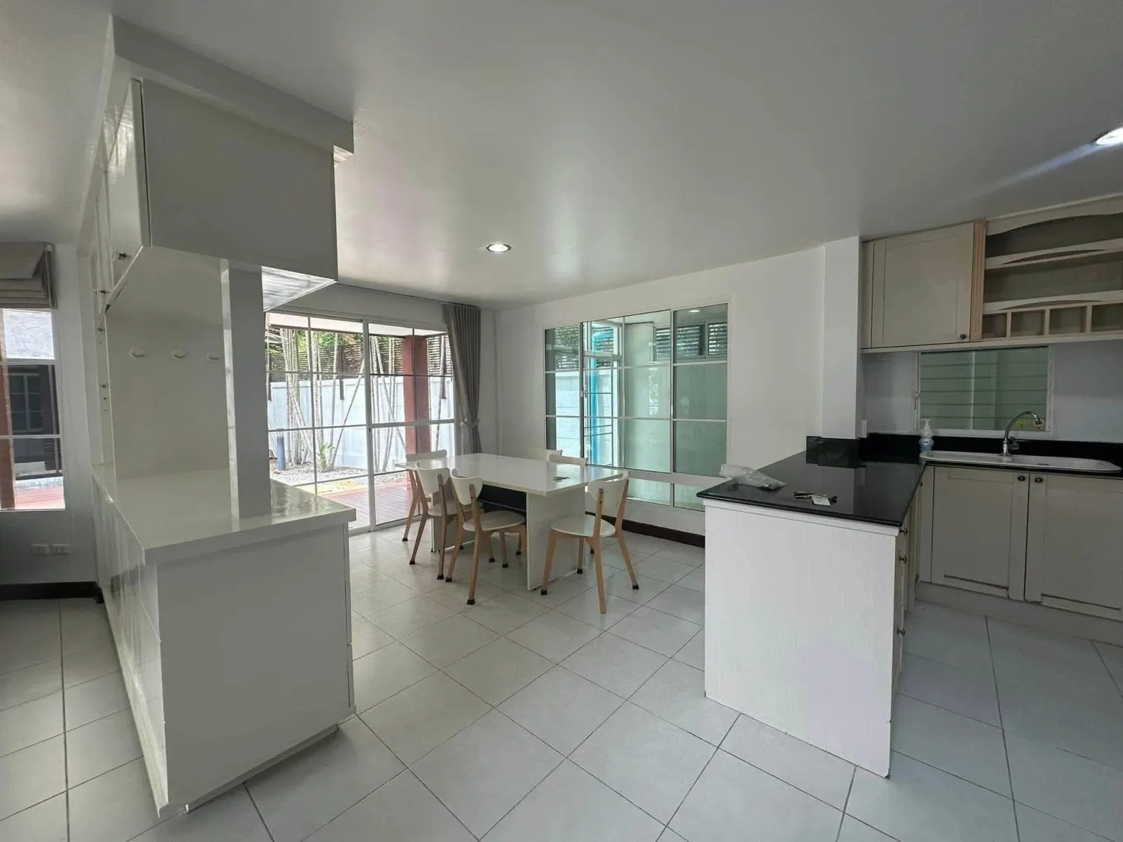 4-bedroom house for rent at Land and House Chalong – photo 4