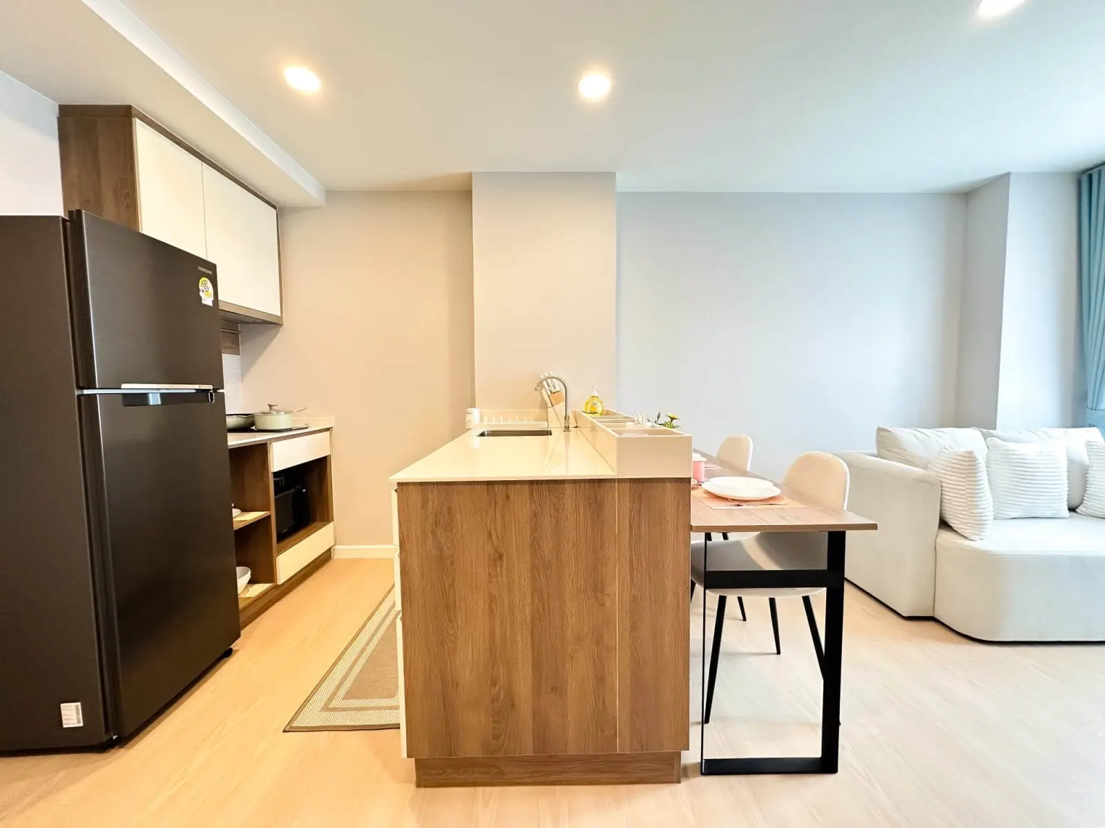 1-bedroom lake and mountain view condo for rent at Space Condo Cherngtalay – photo 4