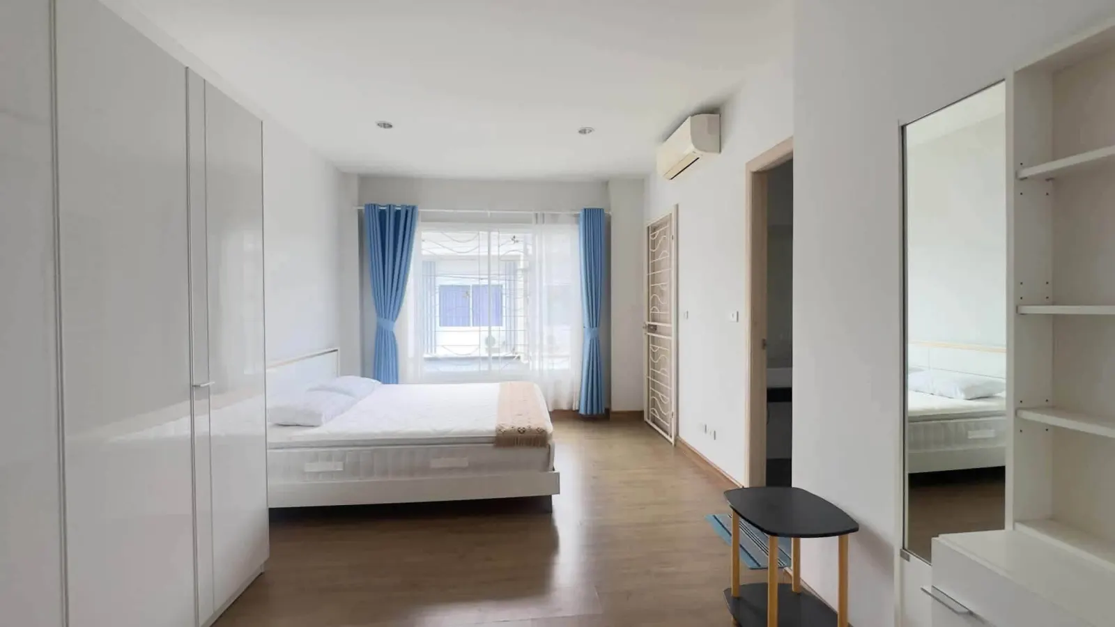 Pet-friendly townhouse for rent near Robinson, Phuket – photo 5