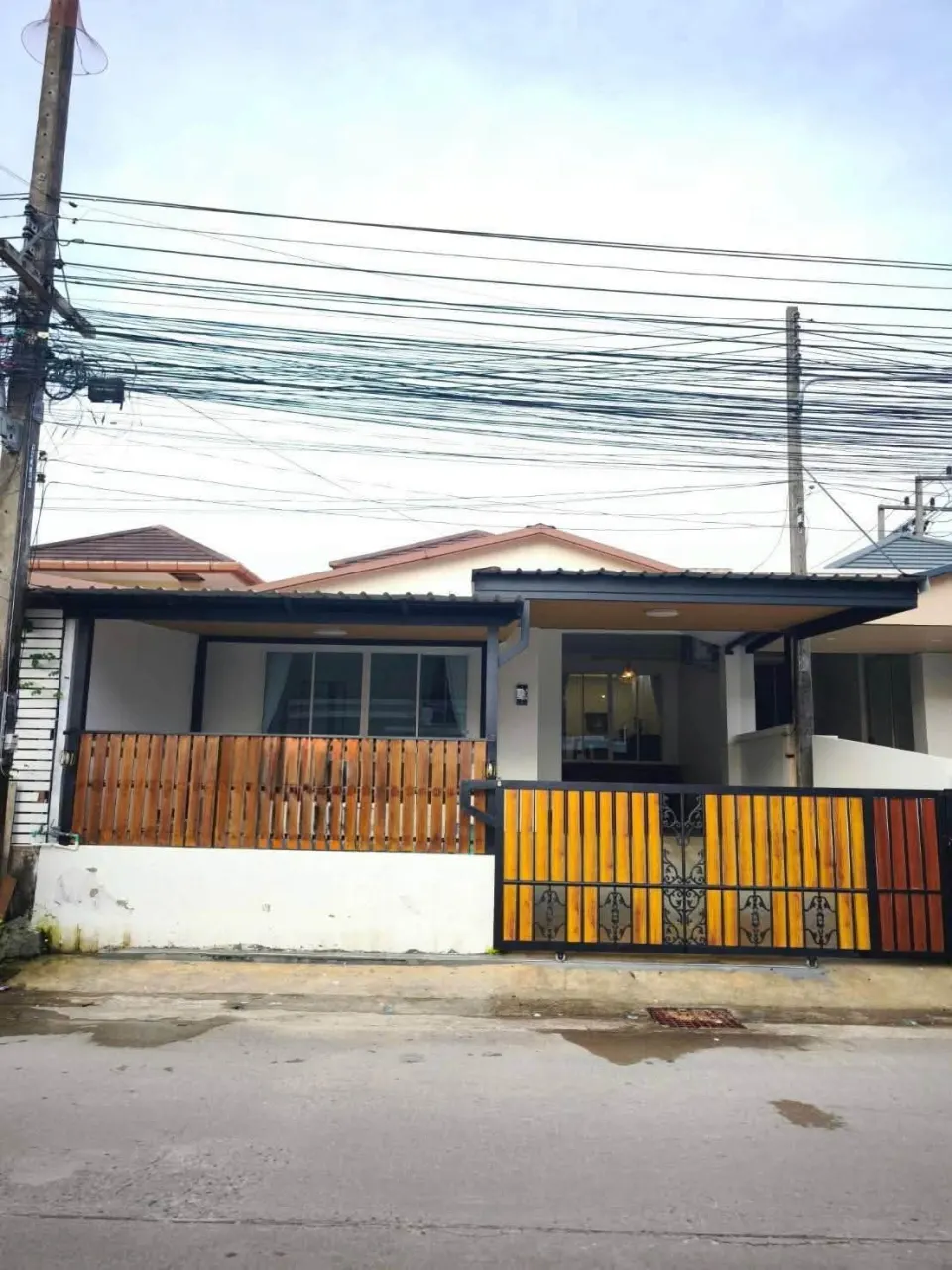 New 2-bedroom furnished house for rent in Chalong