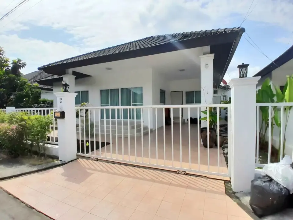 3-bedroom detached house for rent at Yu Charoen 5 Garden Home, Pa Khlok