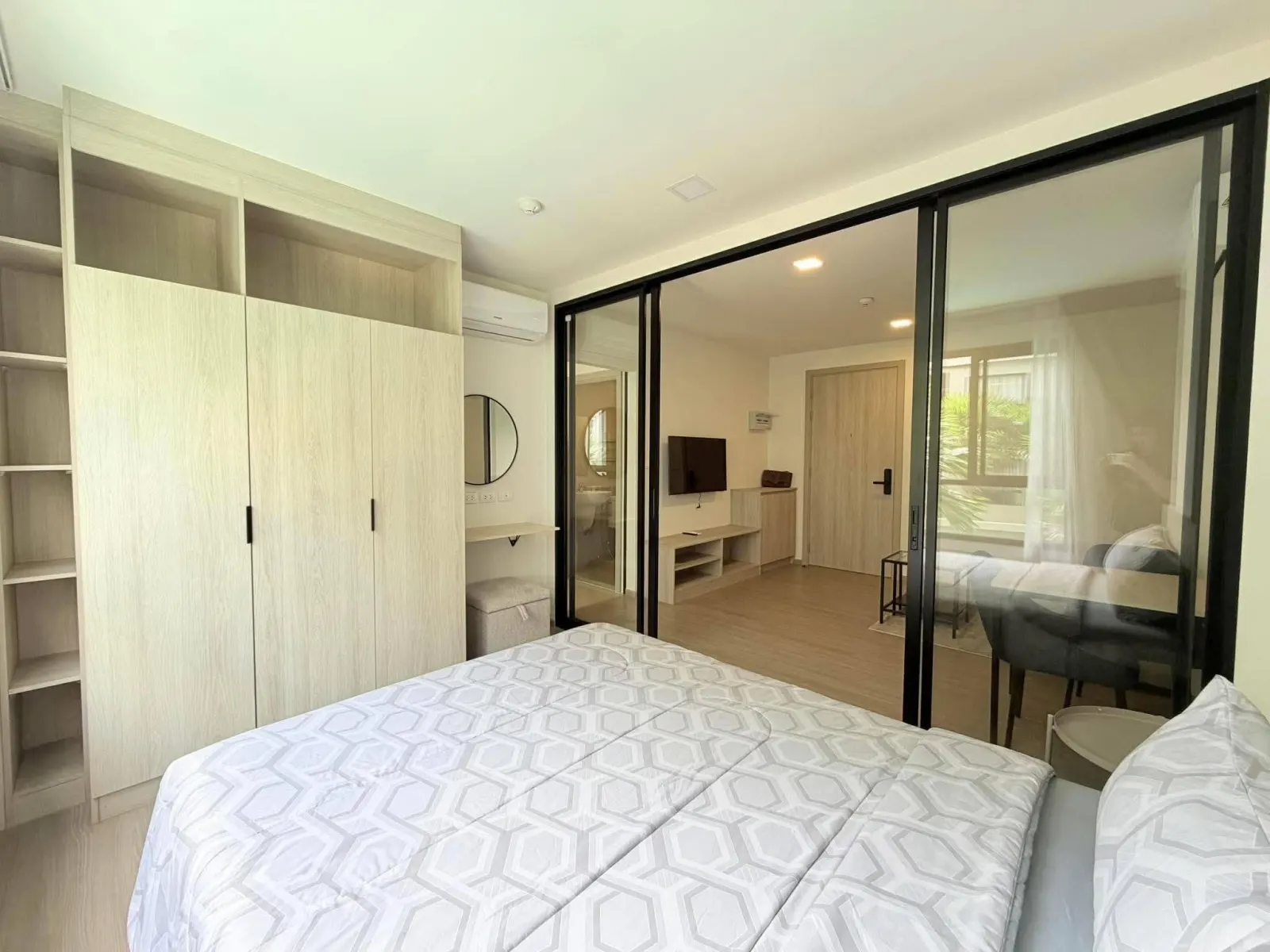 Pool view condo at D Condo Reef Phuket, Building C – photo 2