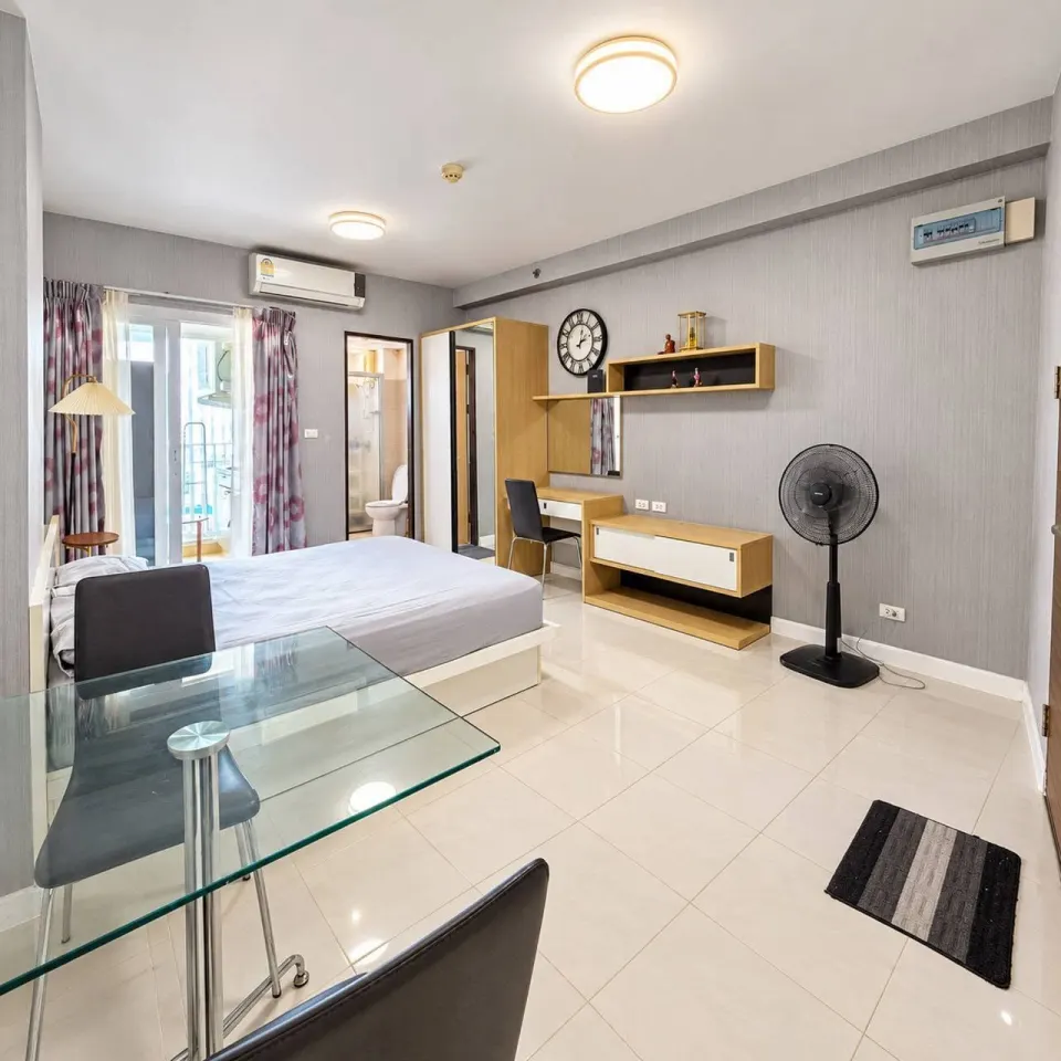 1-bedroom condo on 12th floor at Supalai Park @ Downtown Phuket