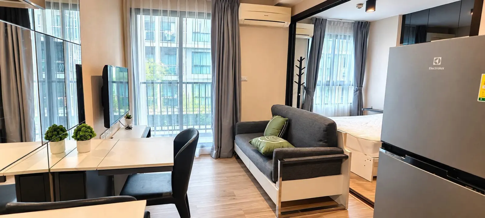 Furnished 28 sqm condo for rent at ZCAPE III, Wichit – photo 5