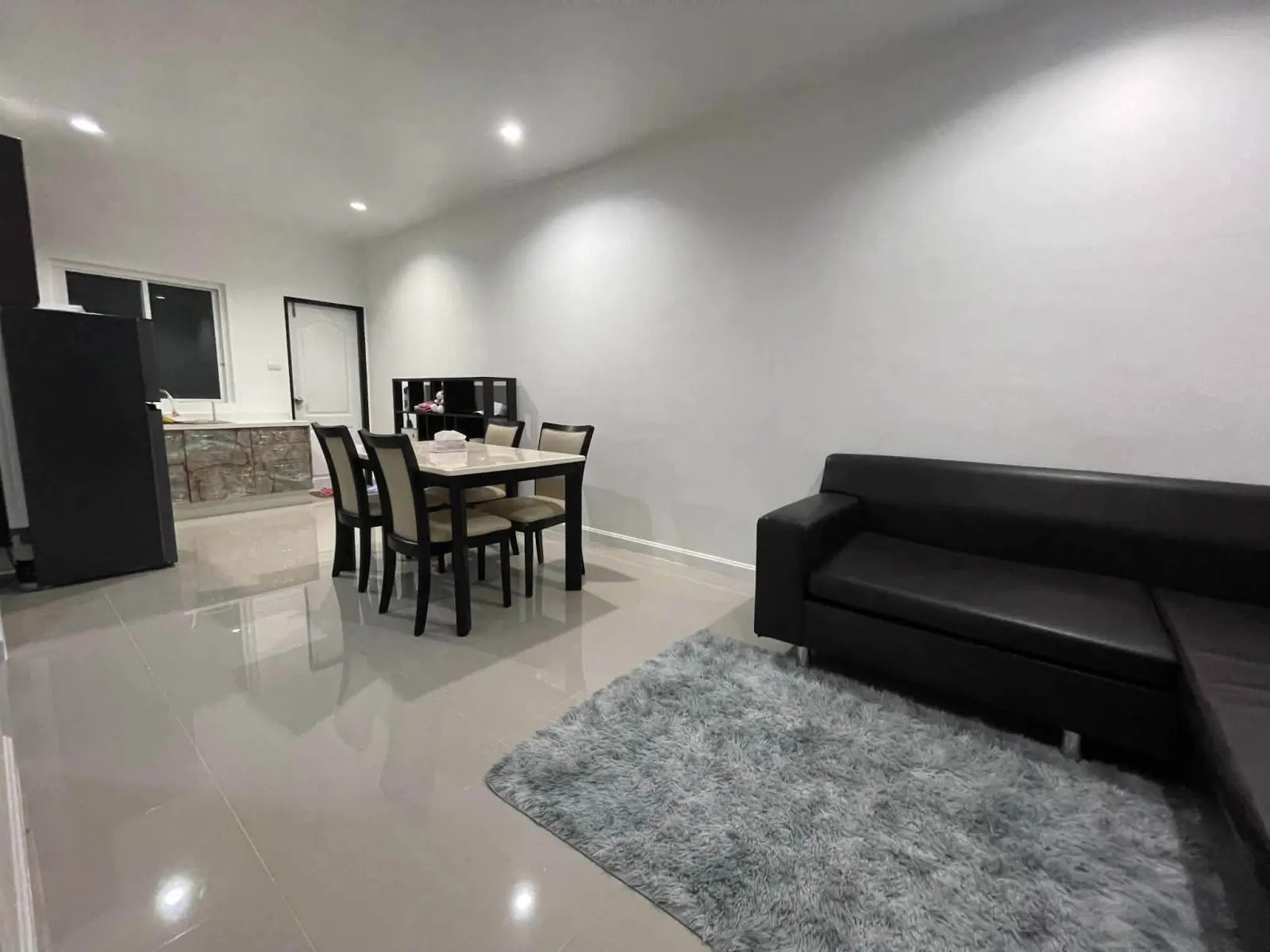 Furnished 4-bedroom house for rent near Robinson Thalang – photo 7