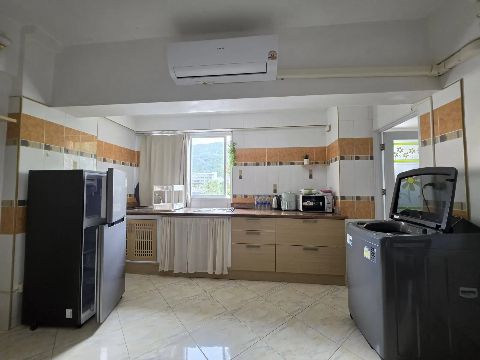 Corner 1-bed unit at Patong Condotel – photo 10