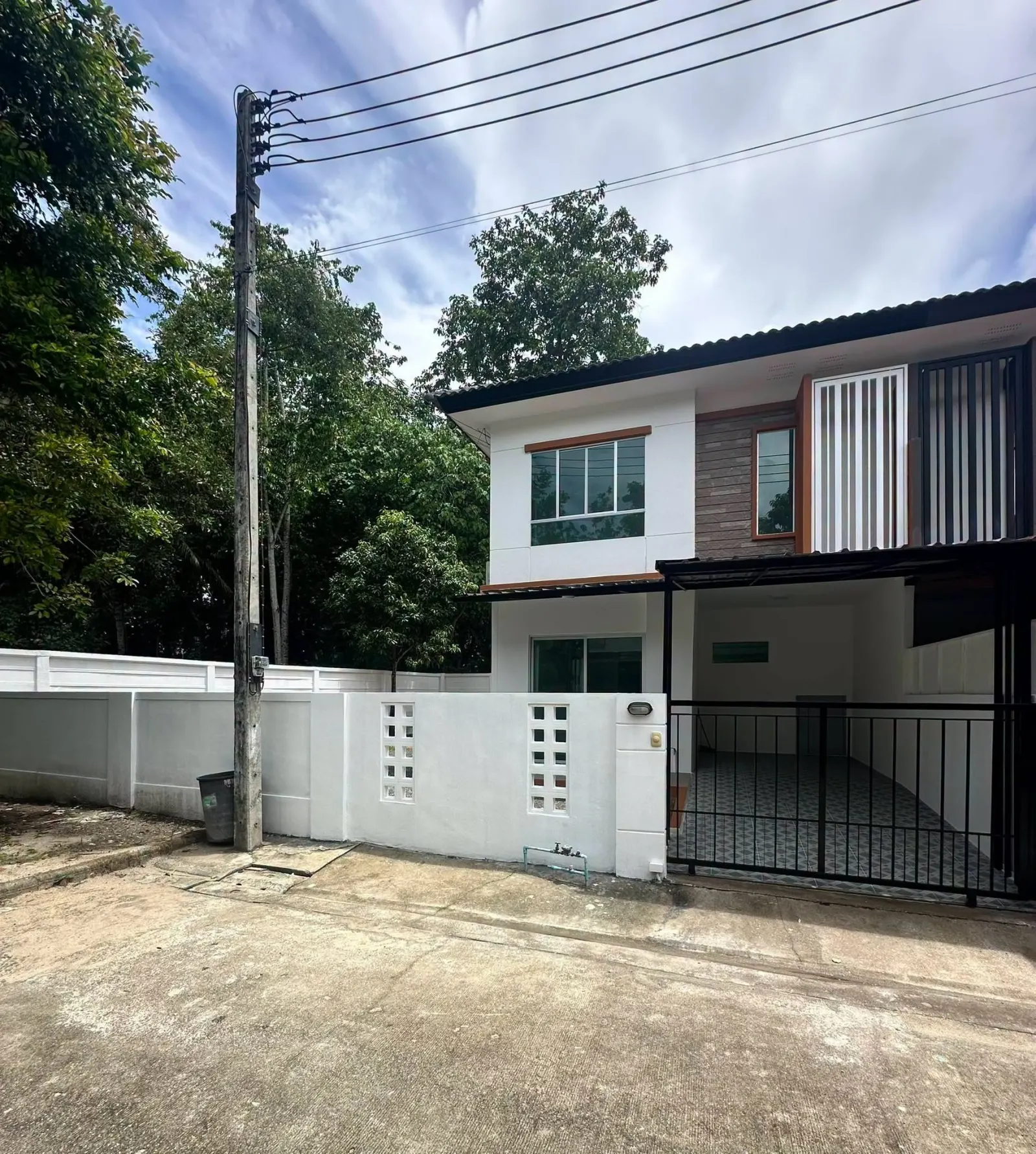 Renovated 2-storey townhouse on 40.9 sq.wah, Thalang - Ban Khian – photo 2