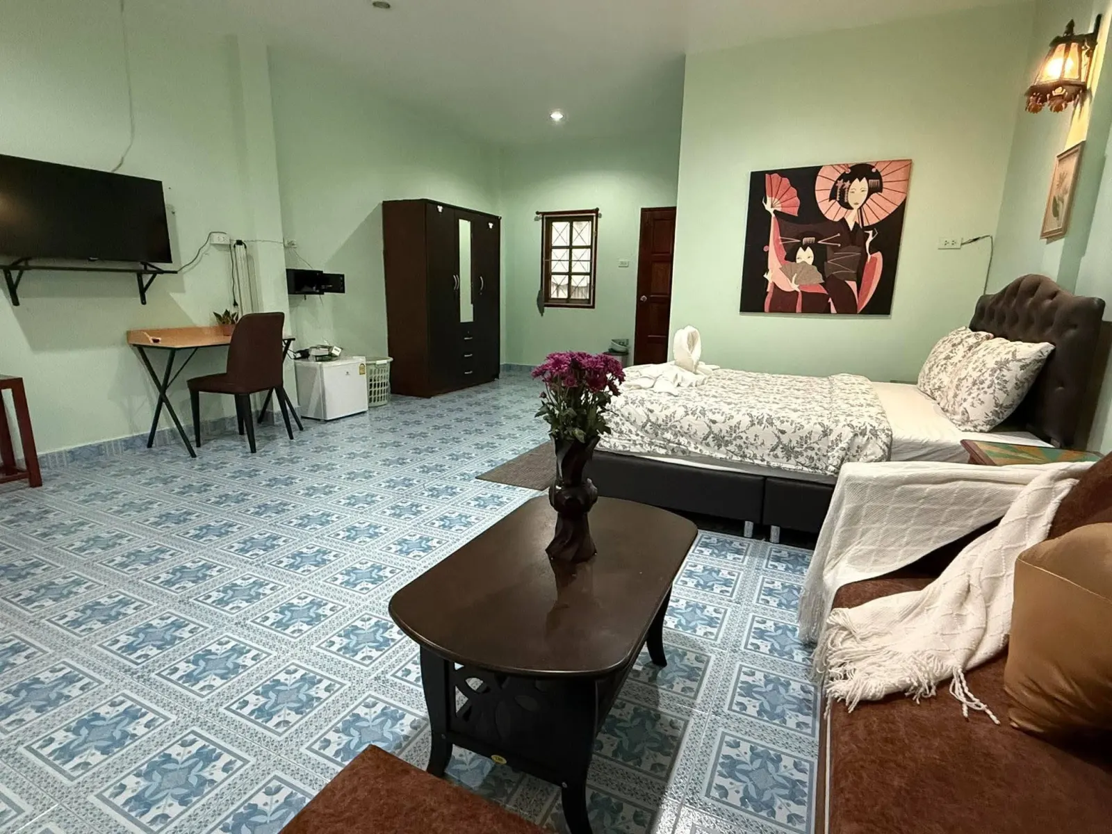 Pet-friendly furnished room in Rawai / Sai Yuan – photo 2