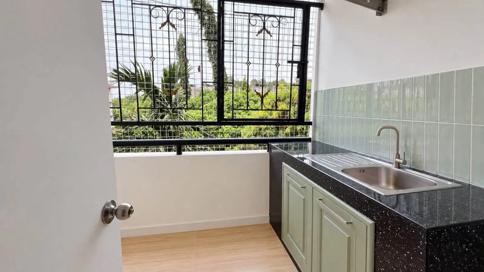 2-bedroom corner condo for sale at Kheha Kuku–Kingkaew – photo 4