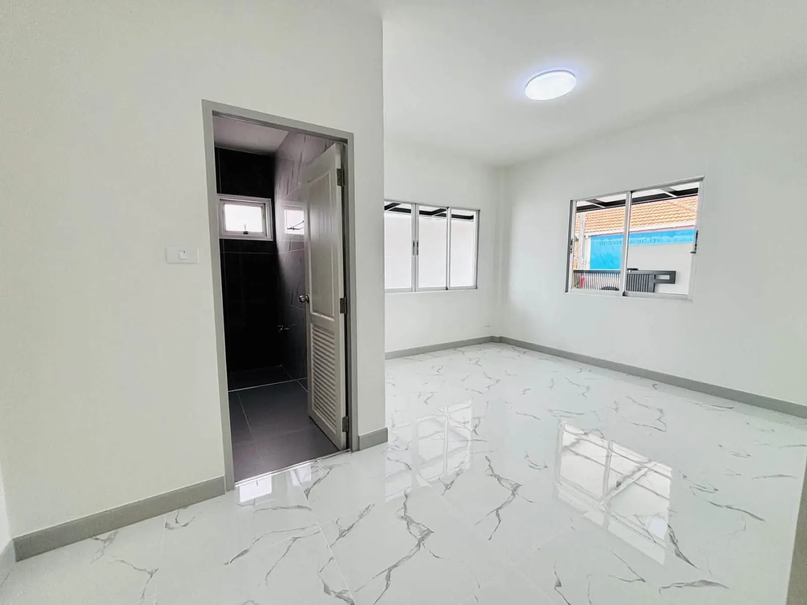 Renovated single-storey semi-detached house in Thalang – photo 10